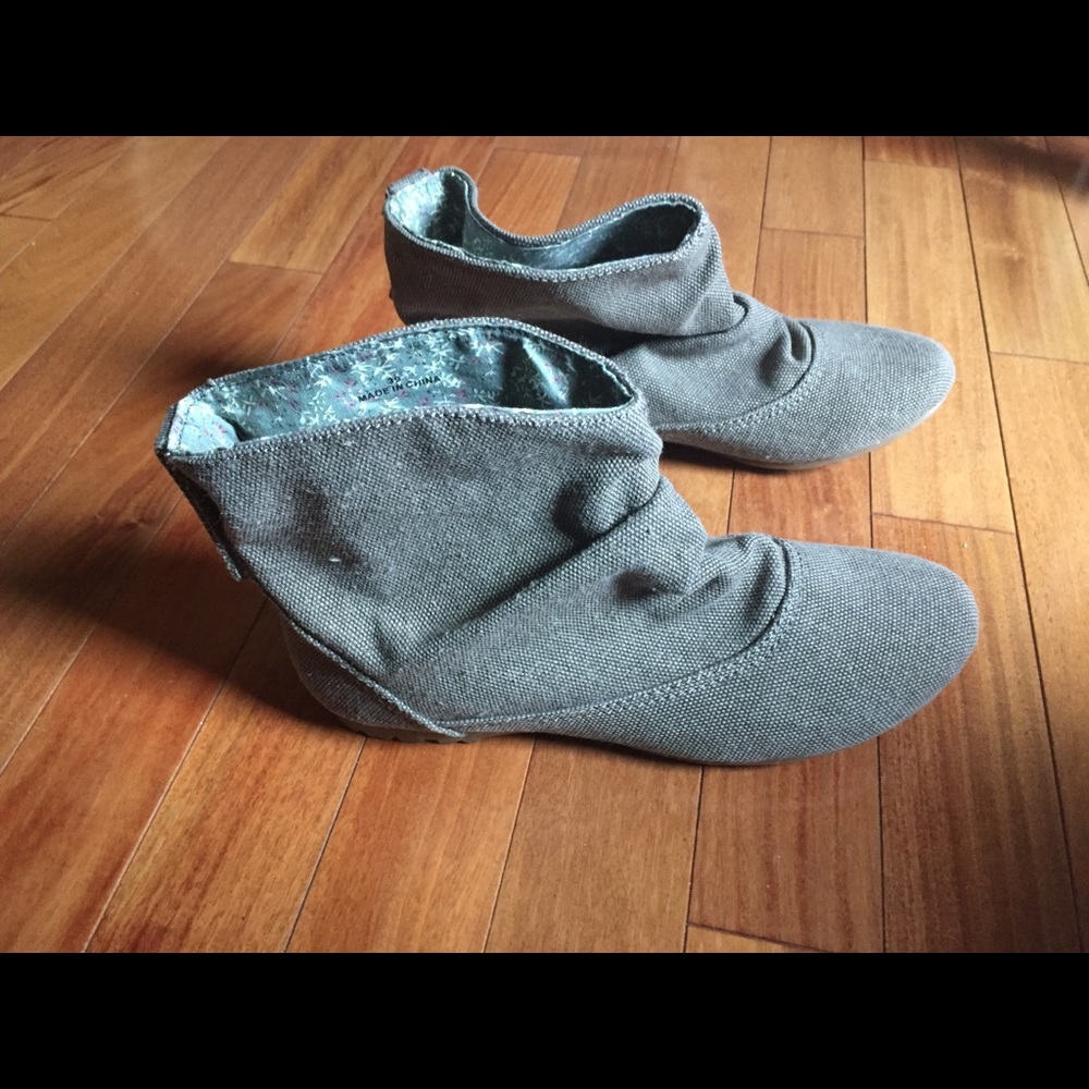 Aldo woven fabric booties